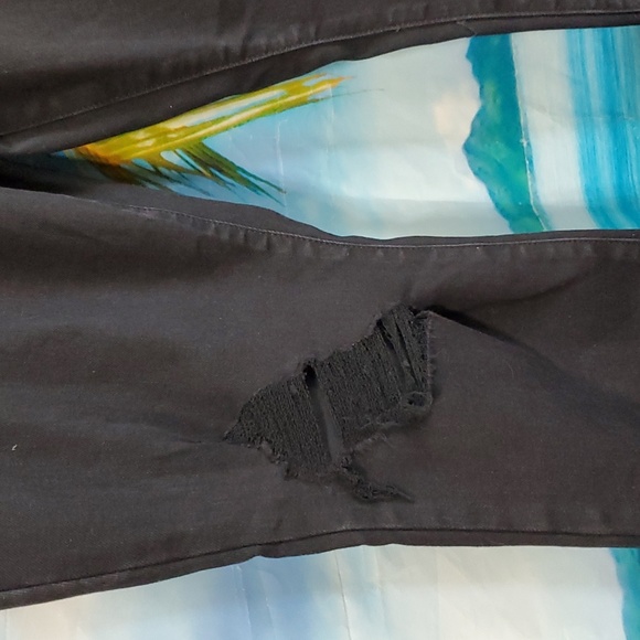 Universal Thread black denim mid-rise skinny fitted hip&thigh women's si… - Picture 4 of 9